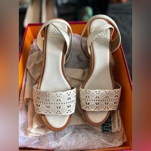 Tory Burch Roselle 100mm Platform Espadrille, Size 9, Ivory